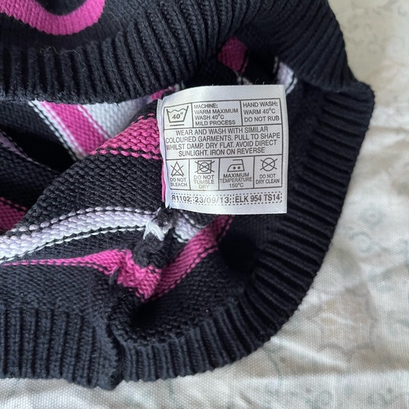 EWM Black and Pink V-Neck Striped Sweater - Picture 7 of 9